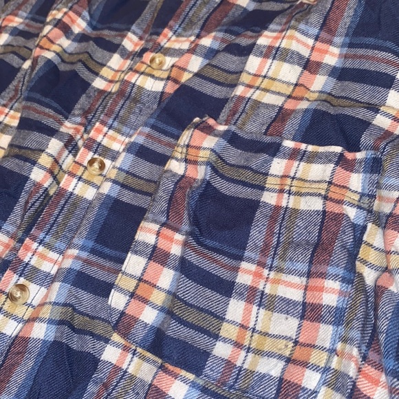 NWOT~HOLLISTER SOFT FLANNEL FULL BUTTON~SMALL - Picture 2 of 4